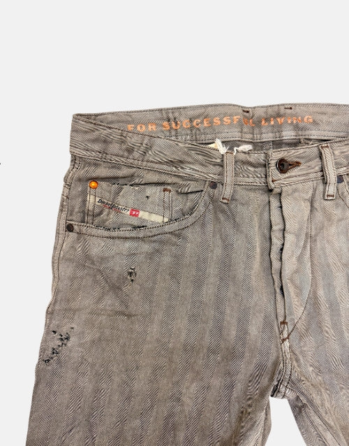 DIESEL Beige Reg Slim Carrot Jeans