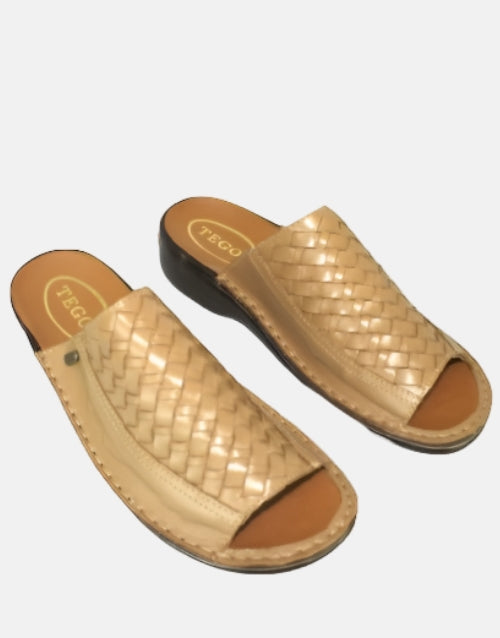 TEGO Leather Bone Push In Sandal