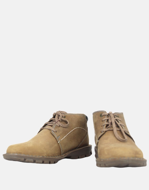 Desert Vellie Leather Cat Tan Boot
