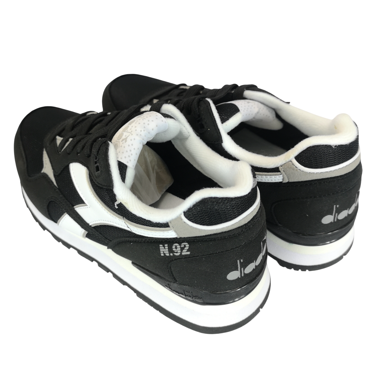 Diadora N92 Trainer Black Jogger Sneaker