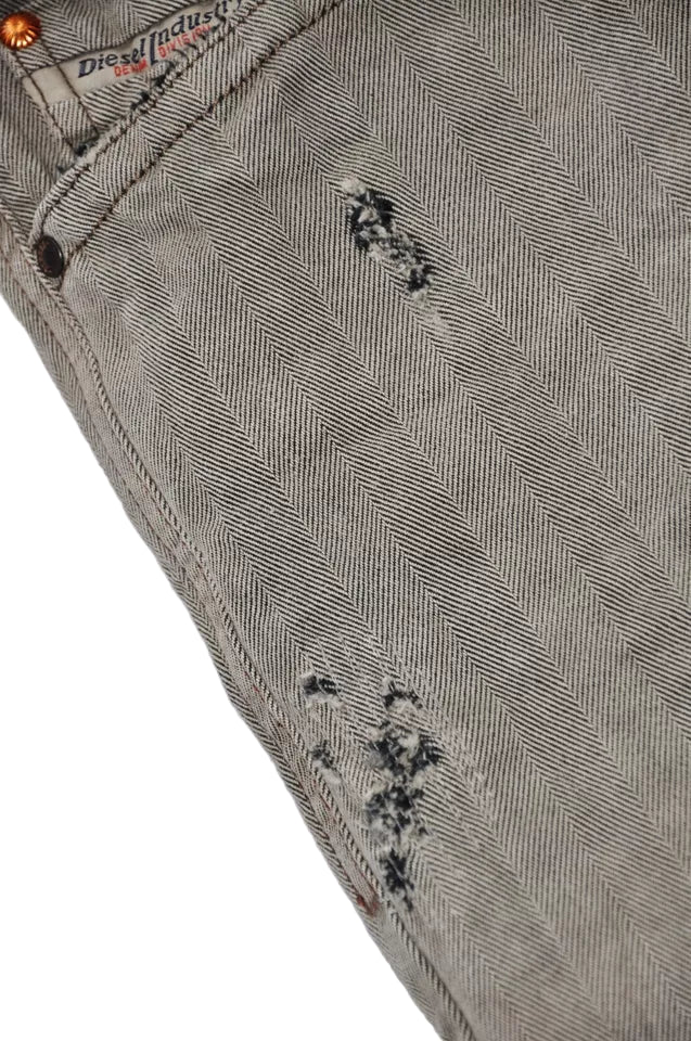 DIESEL Beige Reg Slim Carrot Jeans