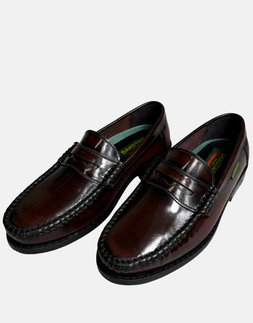 Dakotas Burgundy Hi Shine Moccasin