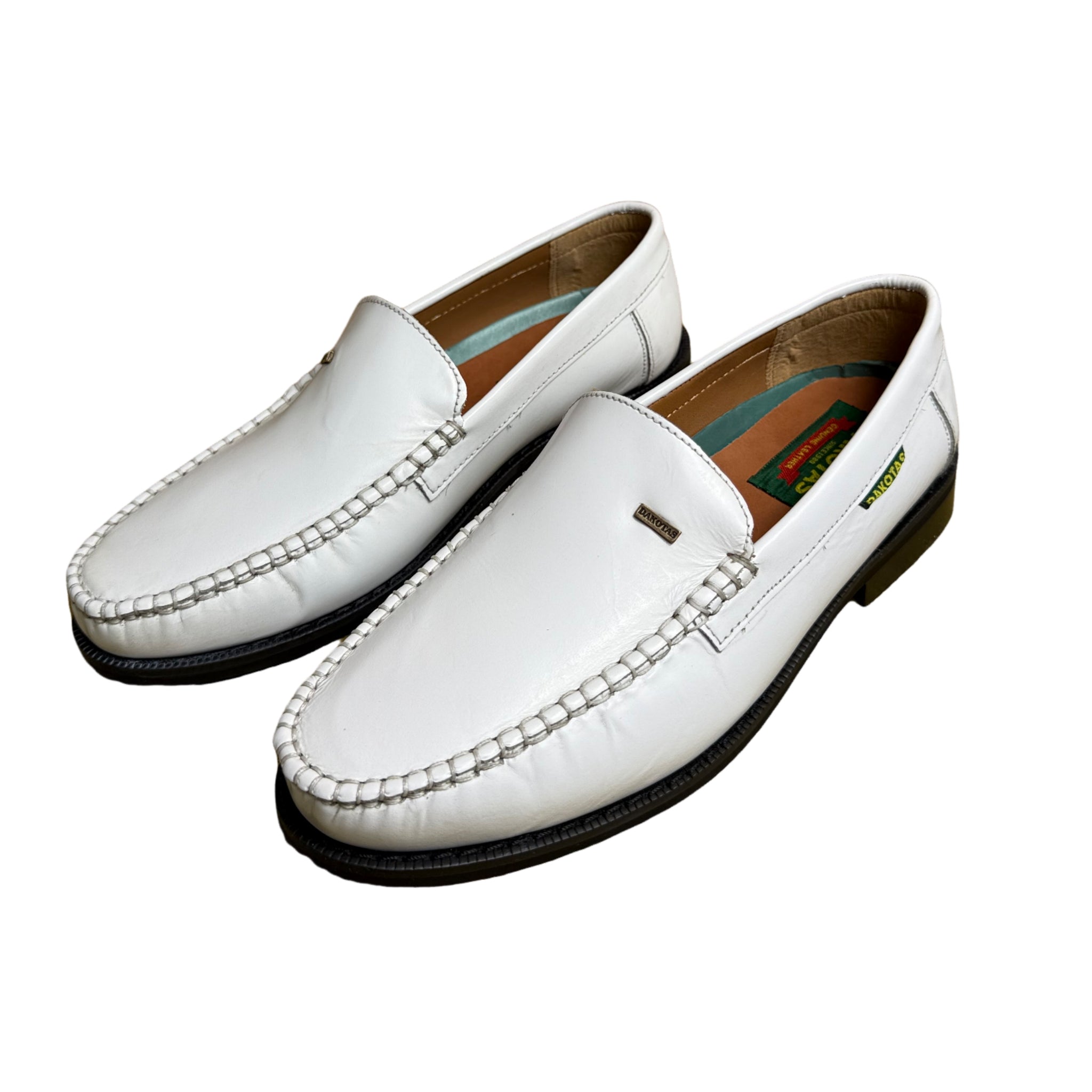 Dakotas White Moccasin