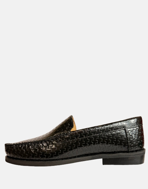Dakotas Black Weave Moccasin