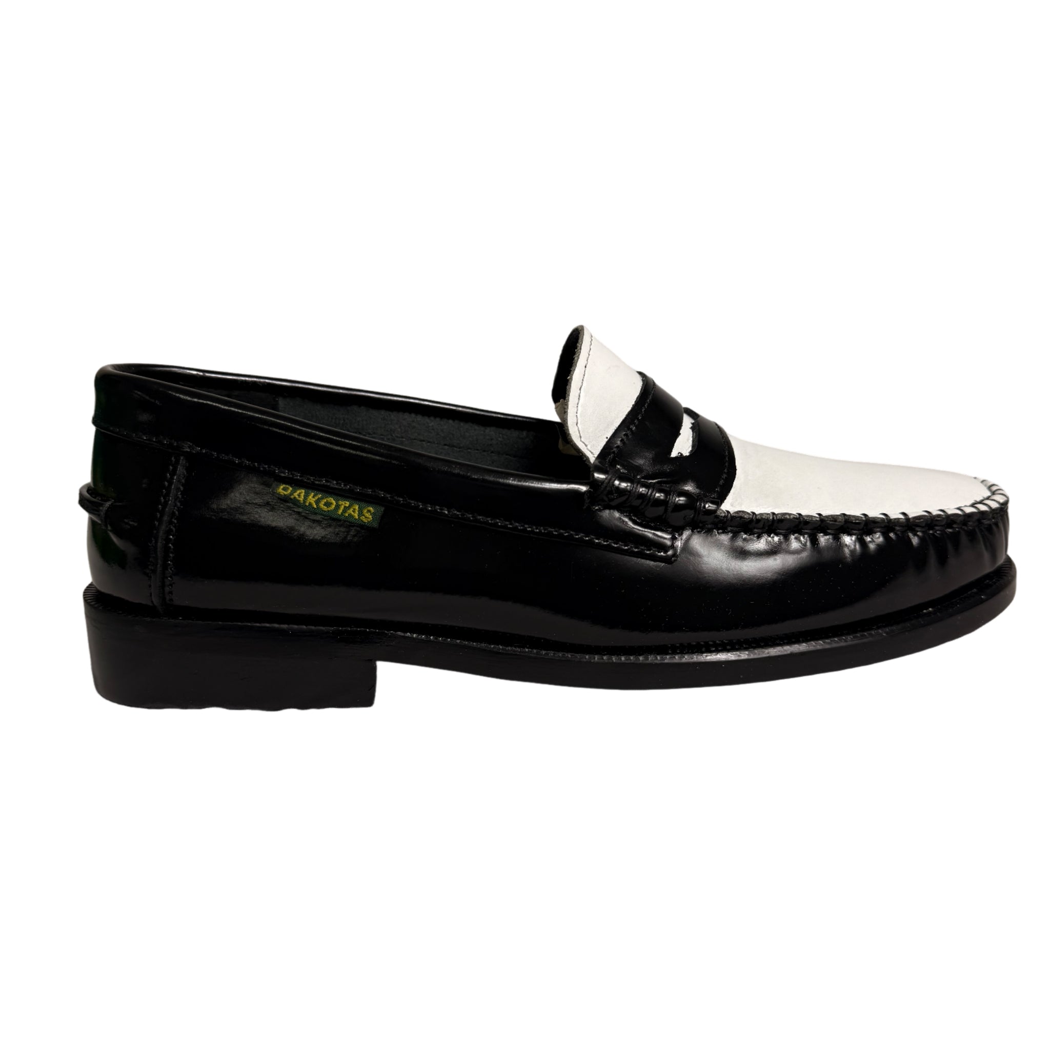 Dakota Leather Black & White Moccasin Shoe