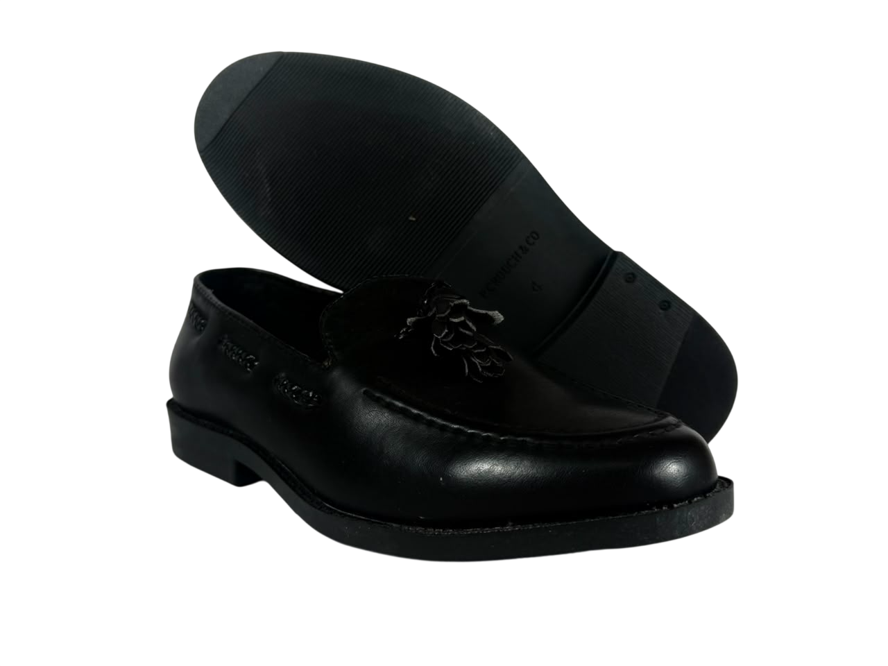 P Couch & Co Youth Black Tassel  Moccassin