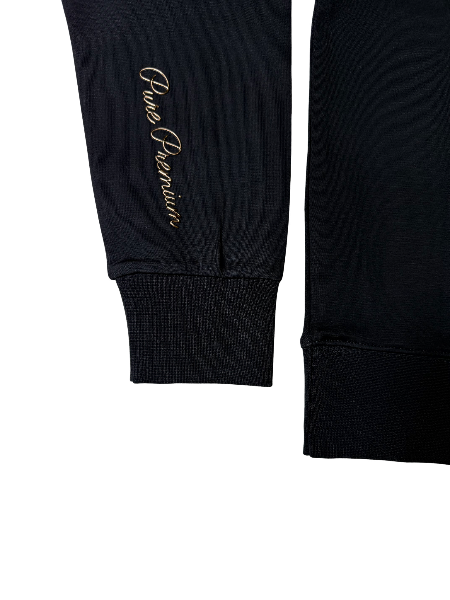 PURE PREMIUM Lusso Black Sweater