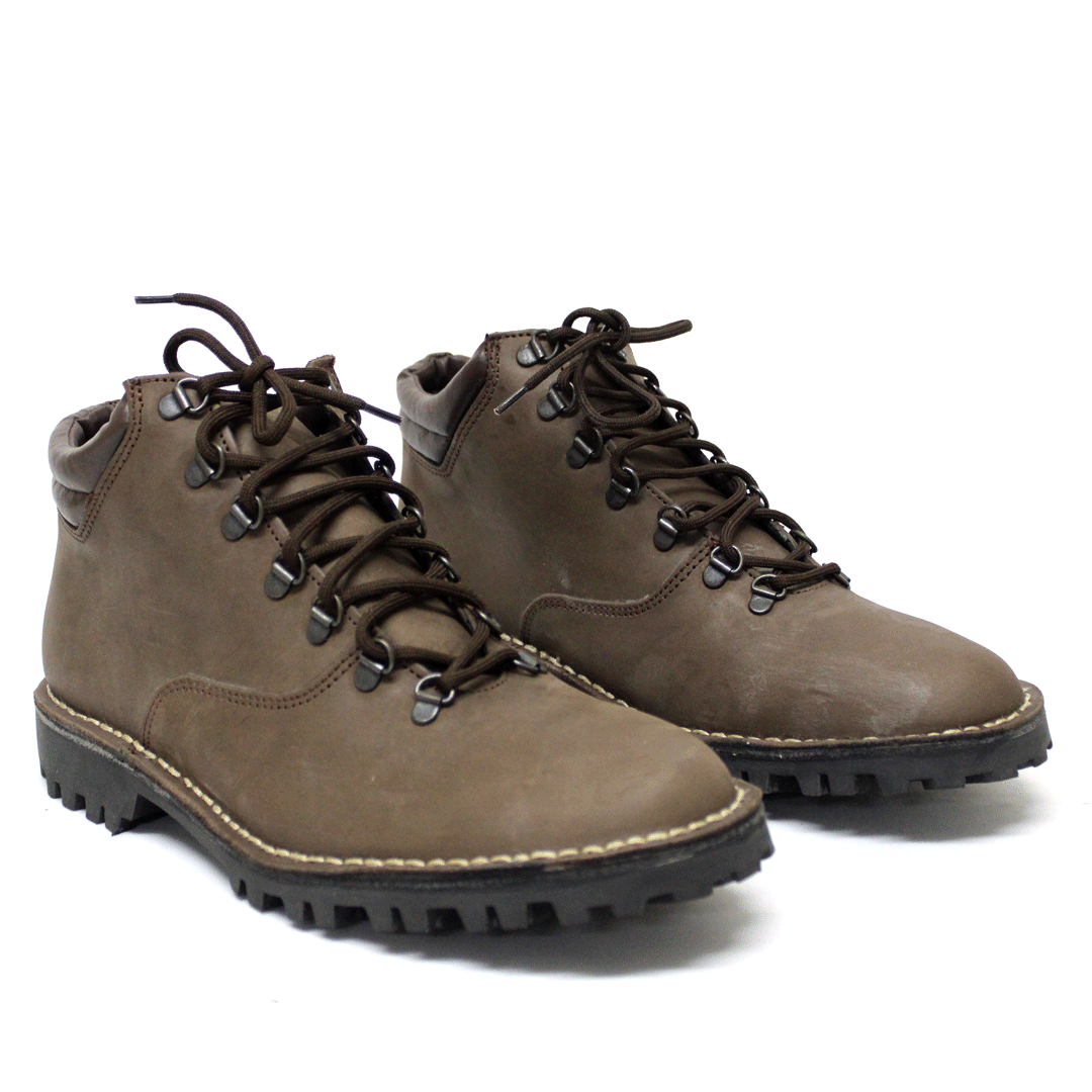 Hiking boots kingston on sale